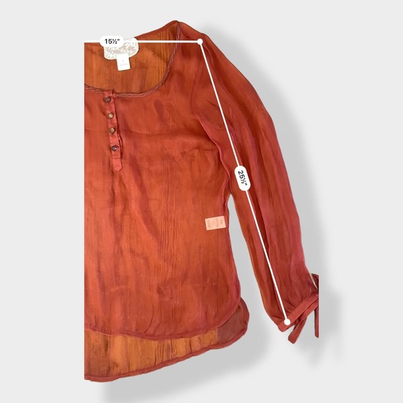 Nick and Mo 100% Silk Red 3/4‎ sleeve top Size L - Picture 5 of 11